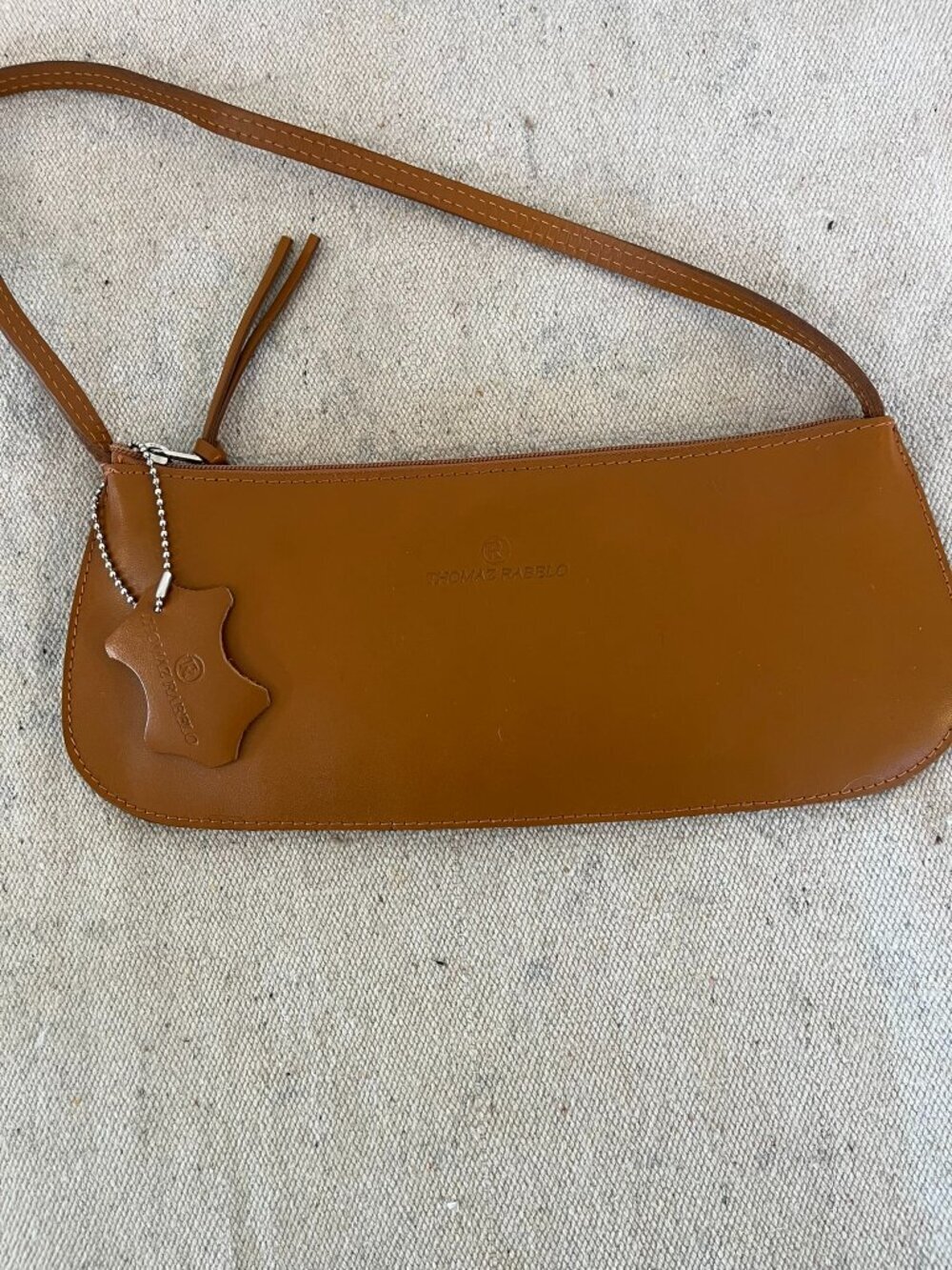 Thomaz Rabelo Tan Leather Small Moon Shaped Hand Bag - Picture 12 of 12